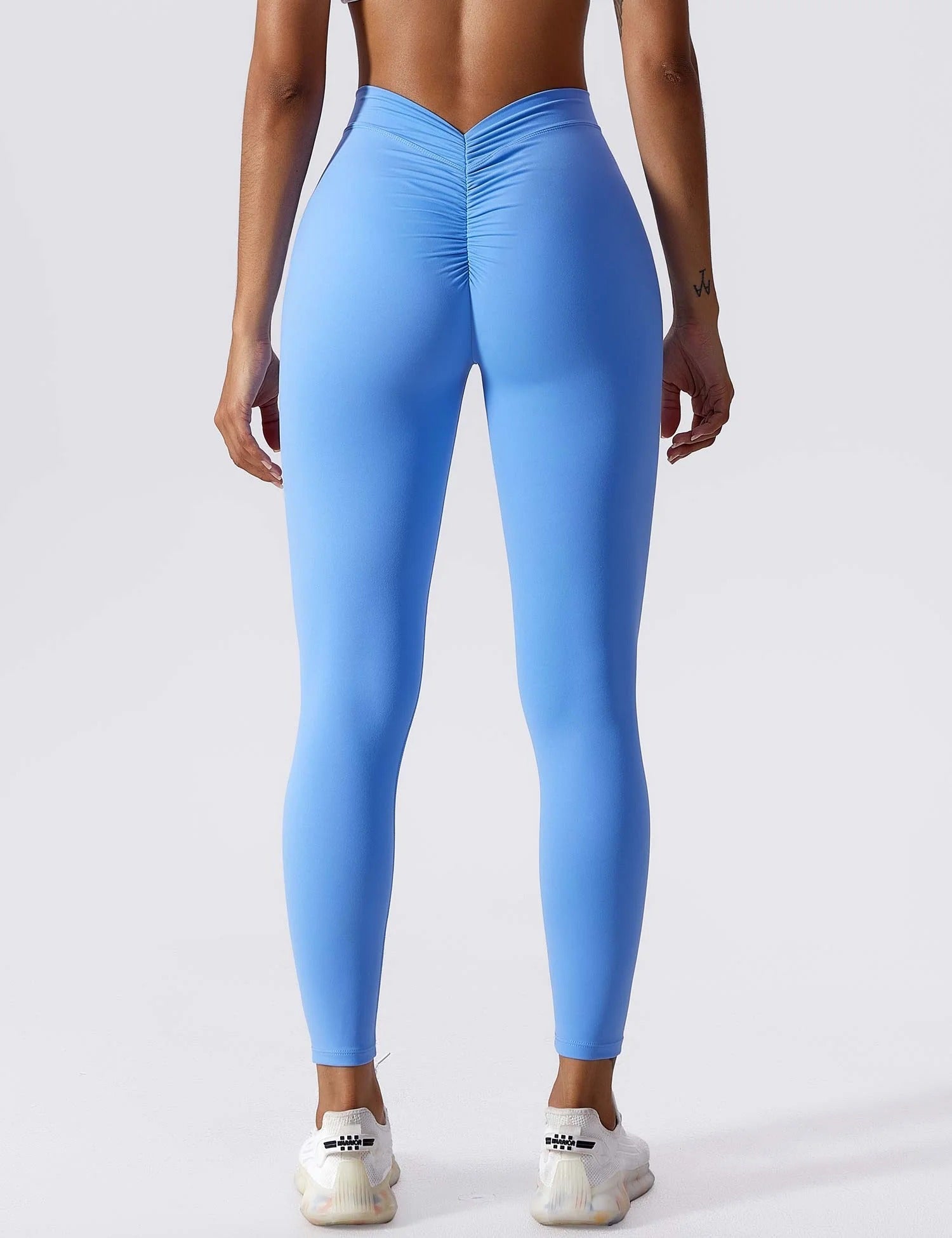 Sculpting V-Back Ruched Leggings
