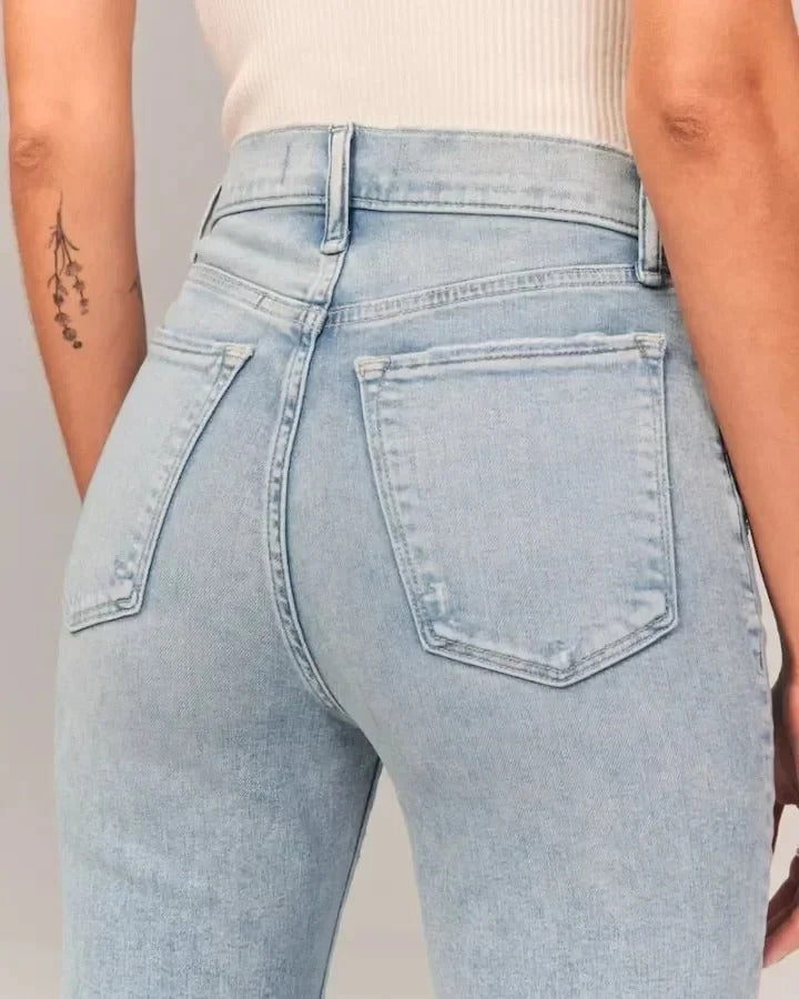 Snatching High Waist Jeans