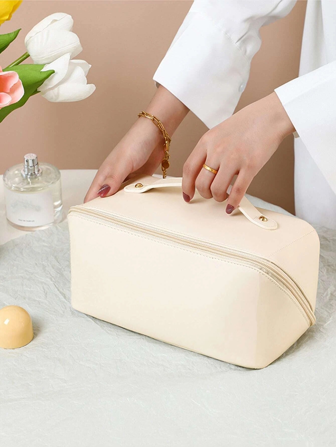 EVERYTHING COSMETIC BAG